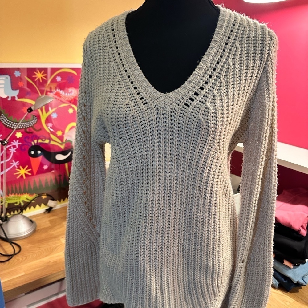 Beige woman's sweater with original back details size XS